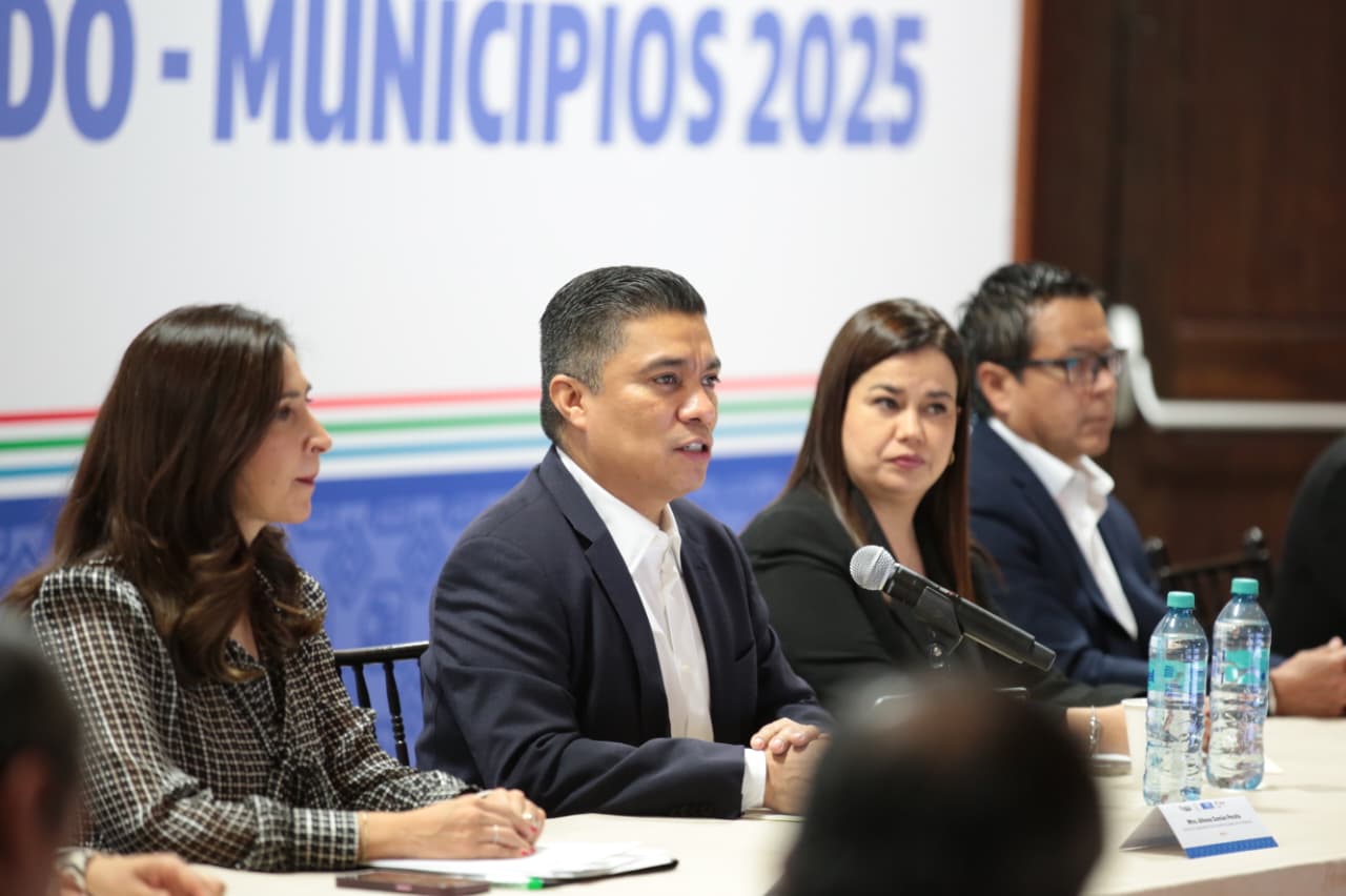 Lee más sobre el artículo PROMUEVE SEFIRC CAPACITACIÓN PARA CONTRALORÍAS MUNICIPALES DE COAHUILA